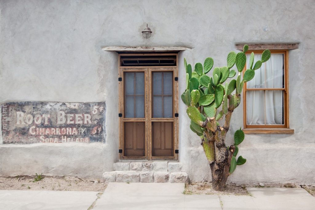 Colors of Tuscon 129 » Family Travel Blog » Our Little Voyages