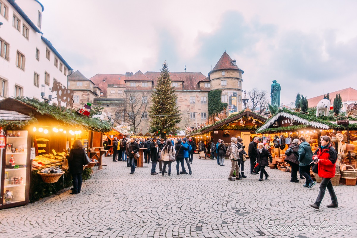 Female travel blog Christmas market 2686