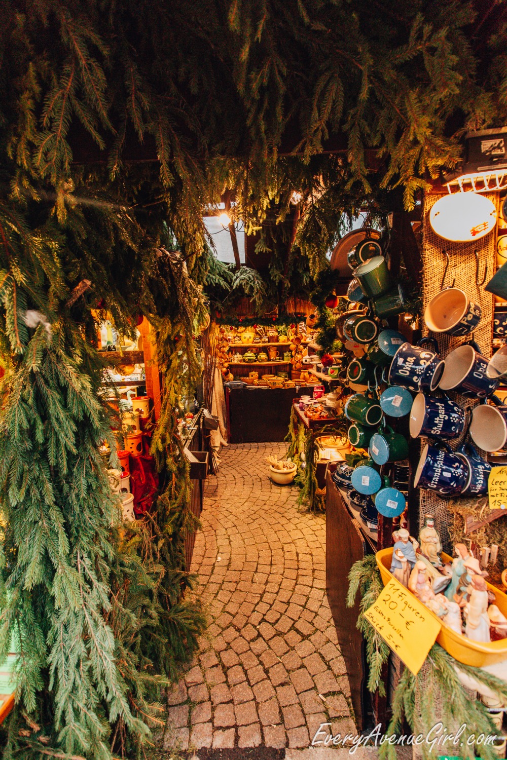 Female travel blog Christmas market 2721