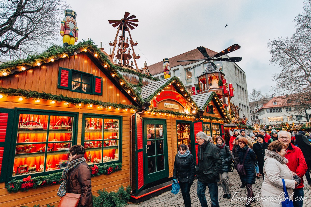 Female travel blog Christmas market 2753