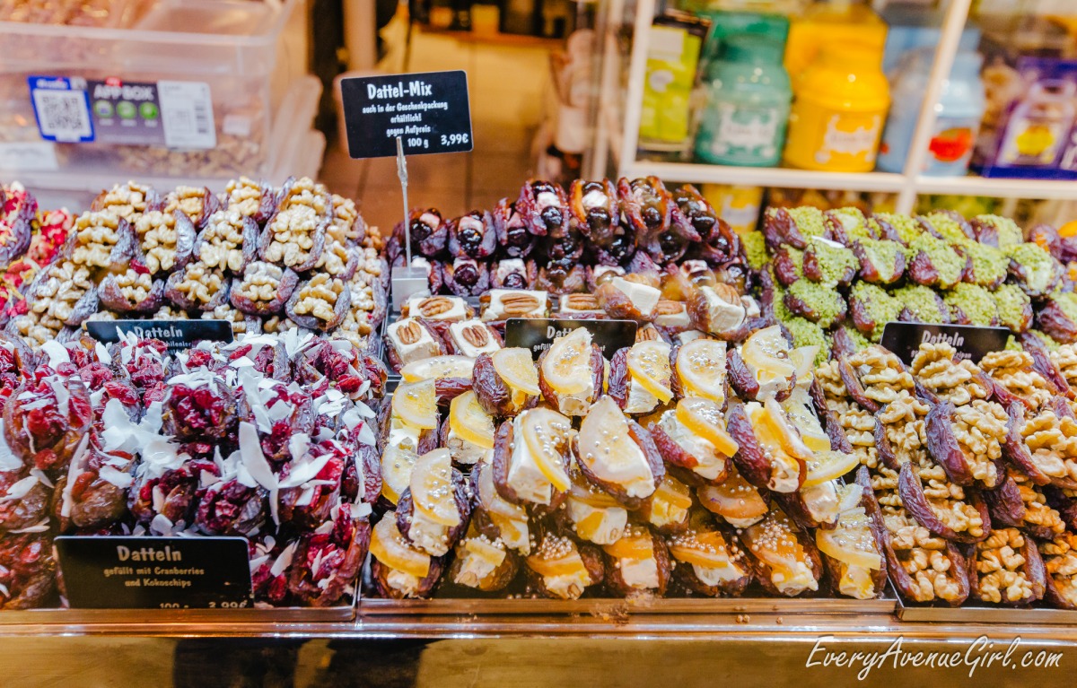 Female travel blog Christmas market 2767